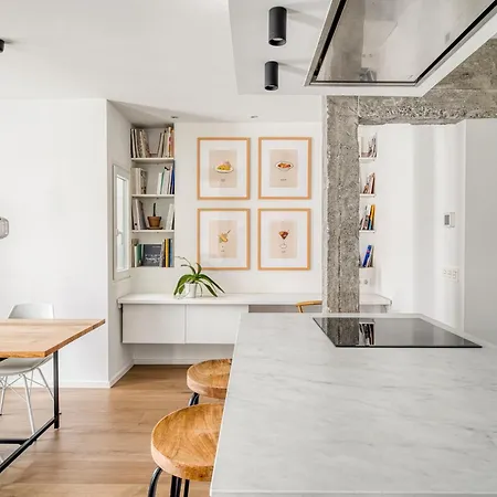 Skyline By Prim Apartment